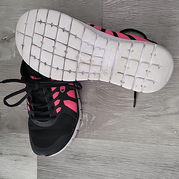 Champion runners - Picture 3 of 3